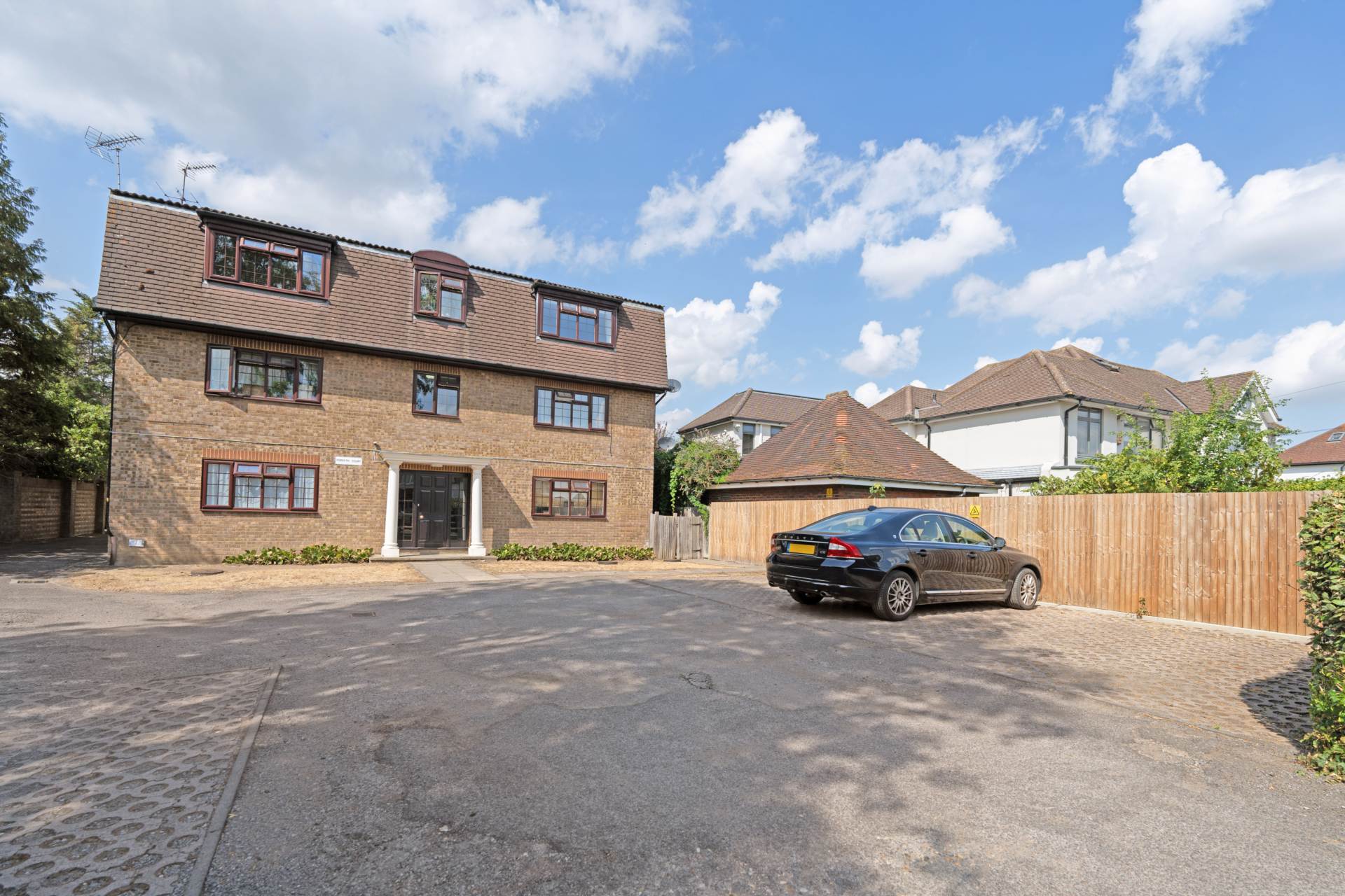 Cambridge Avenue, New Malden, Image 8