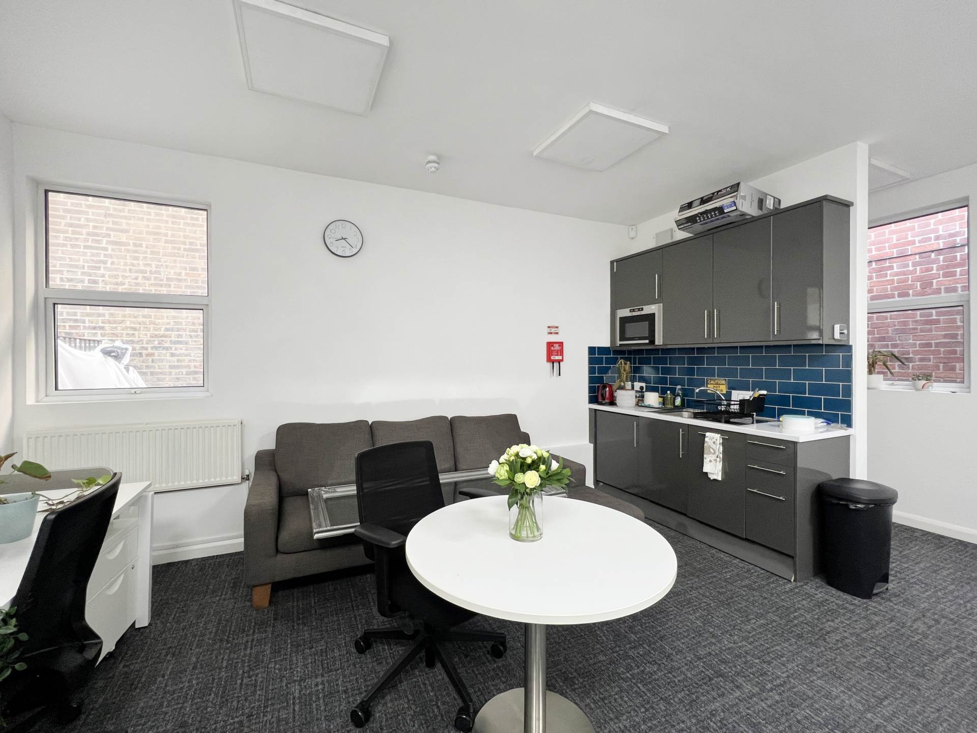 High Street, New Malden, Image 20