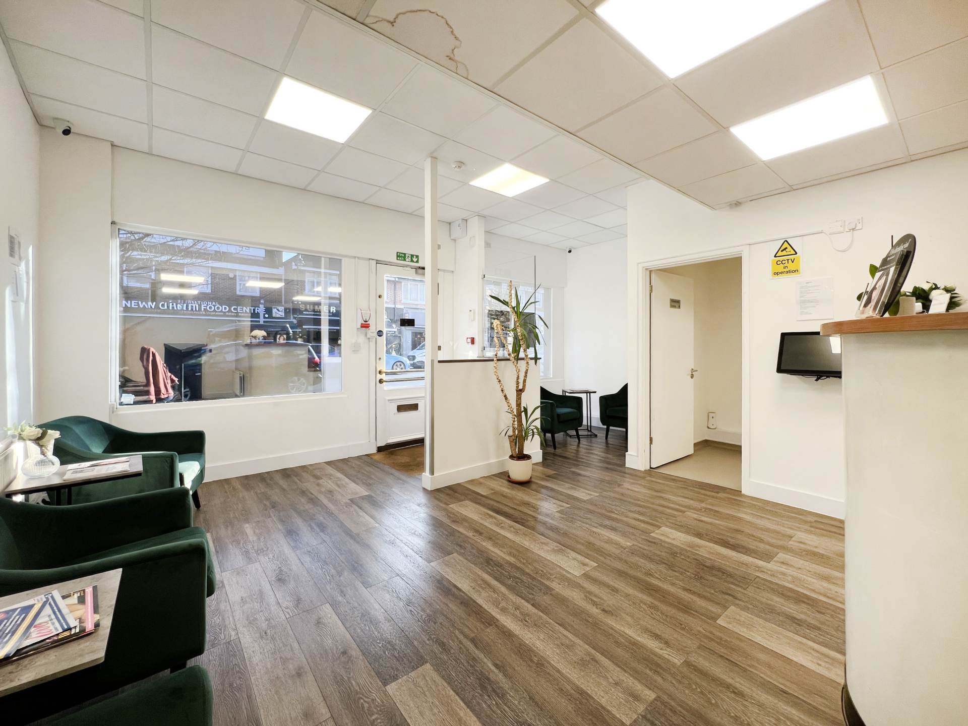 High Street, New Malden, Image 4