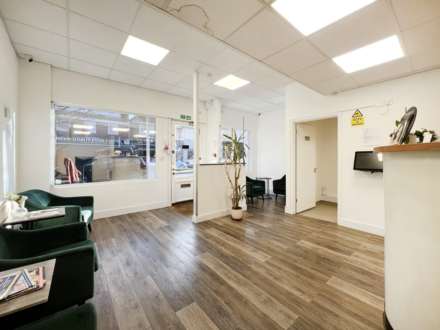 High Street, New Malden, Image 4