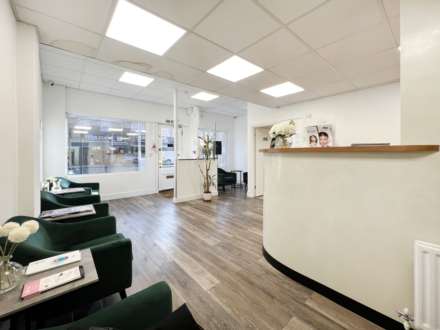 High Street, New Malden, Image 5