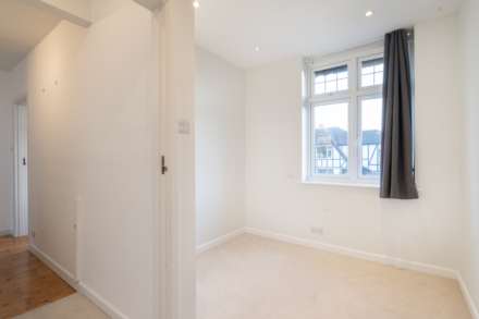 The Ridge, Surbiton, Image 15