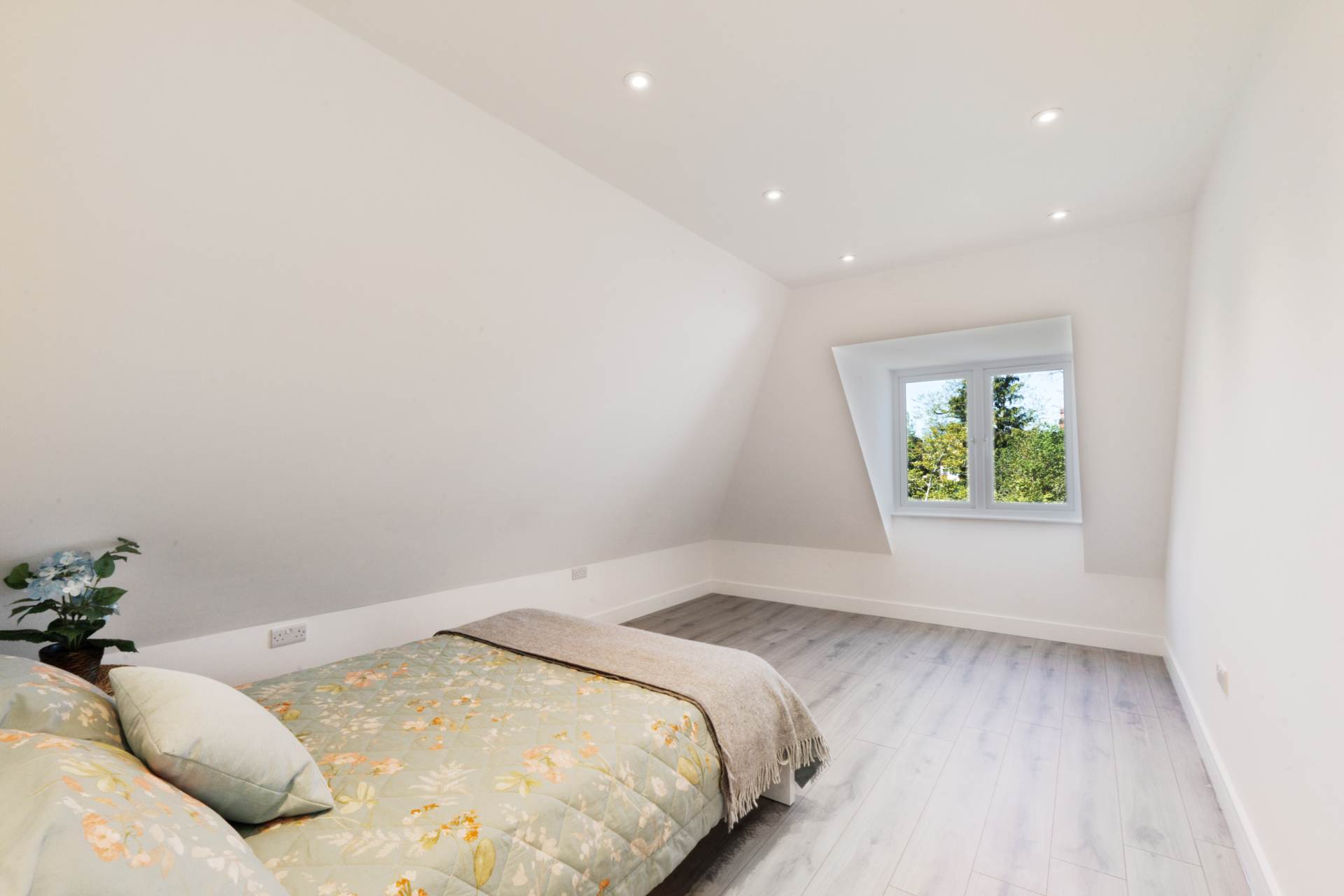 Ashley Road Walton On Thames, Walton On Thames, Image 6