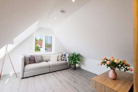 Ashley Road Walton On Thames, Walton On Thames, Image 2