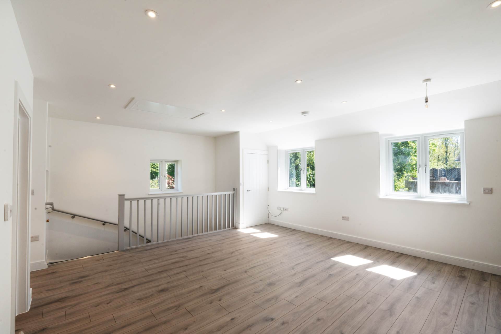 Ashley Road Walton On Thames, Walton On Thames, Image 2