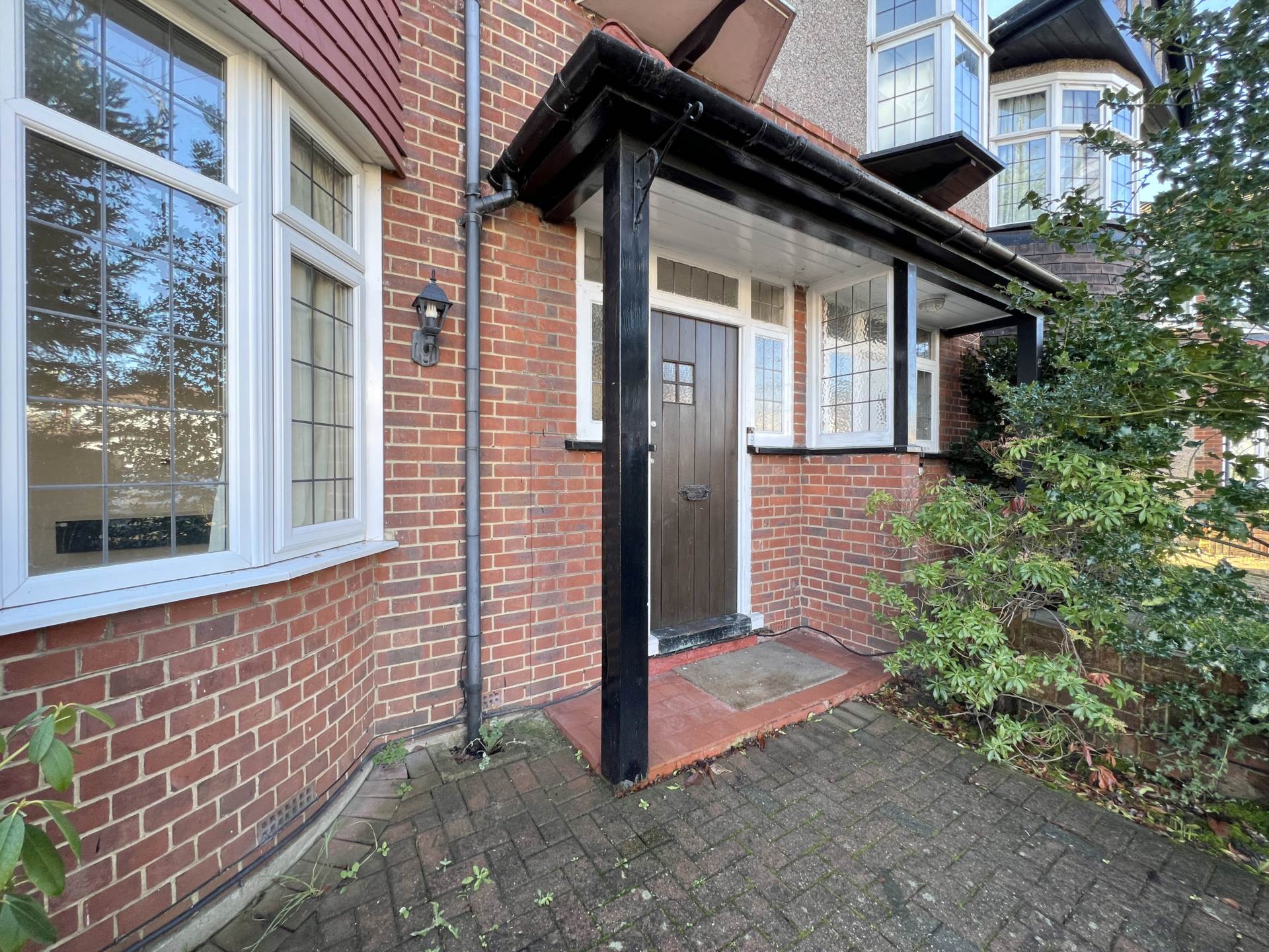 Buxton Drive, New Malden, Image 2