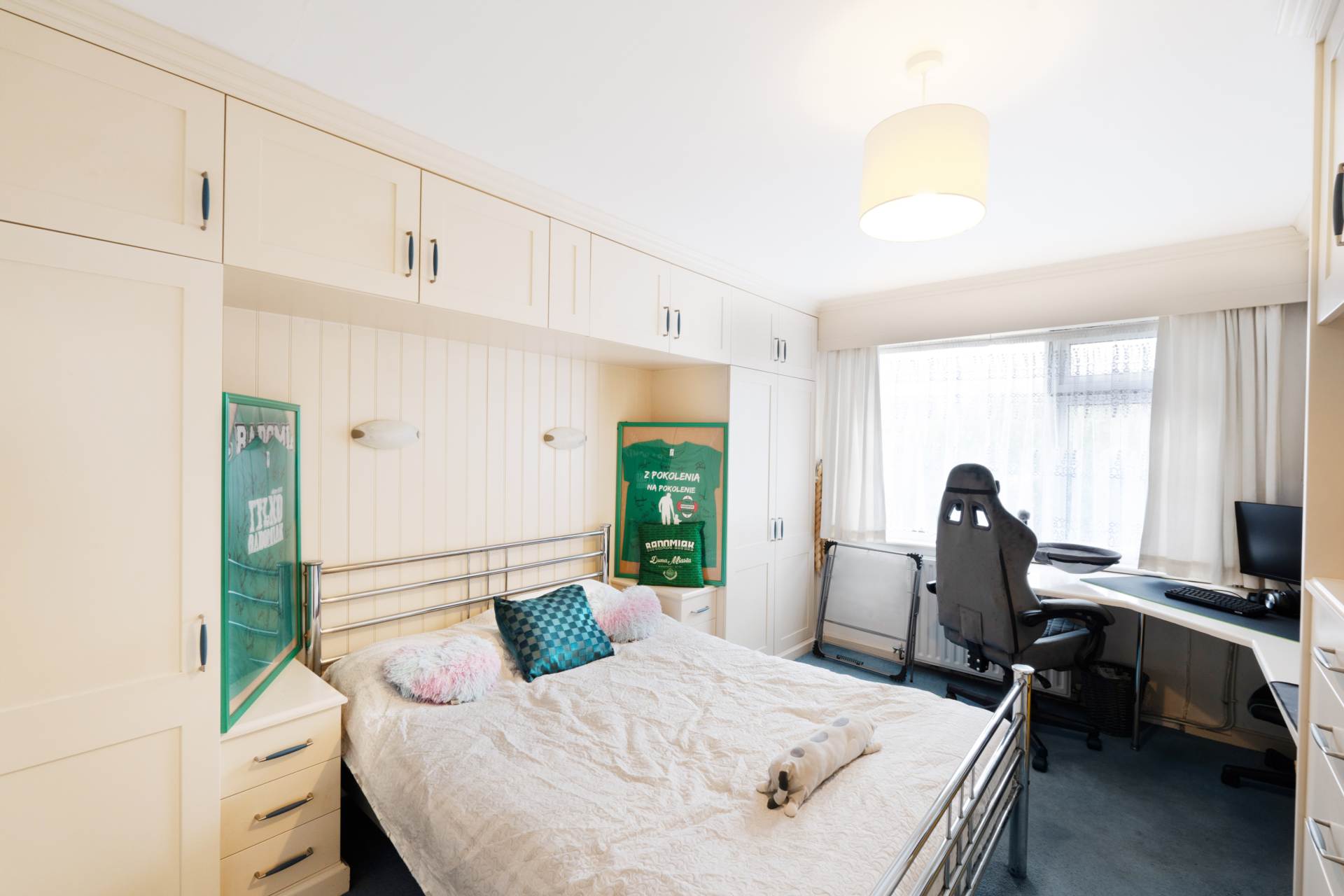 Sussex Close, New Malden, Image 7