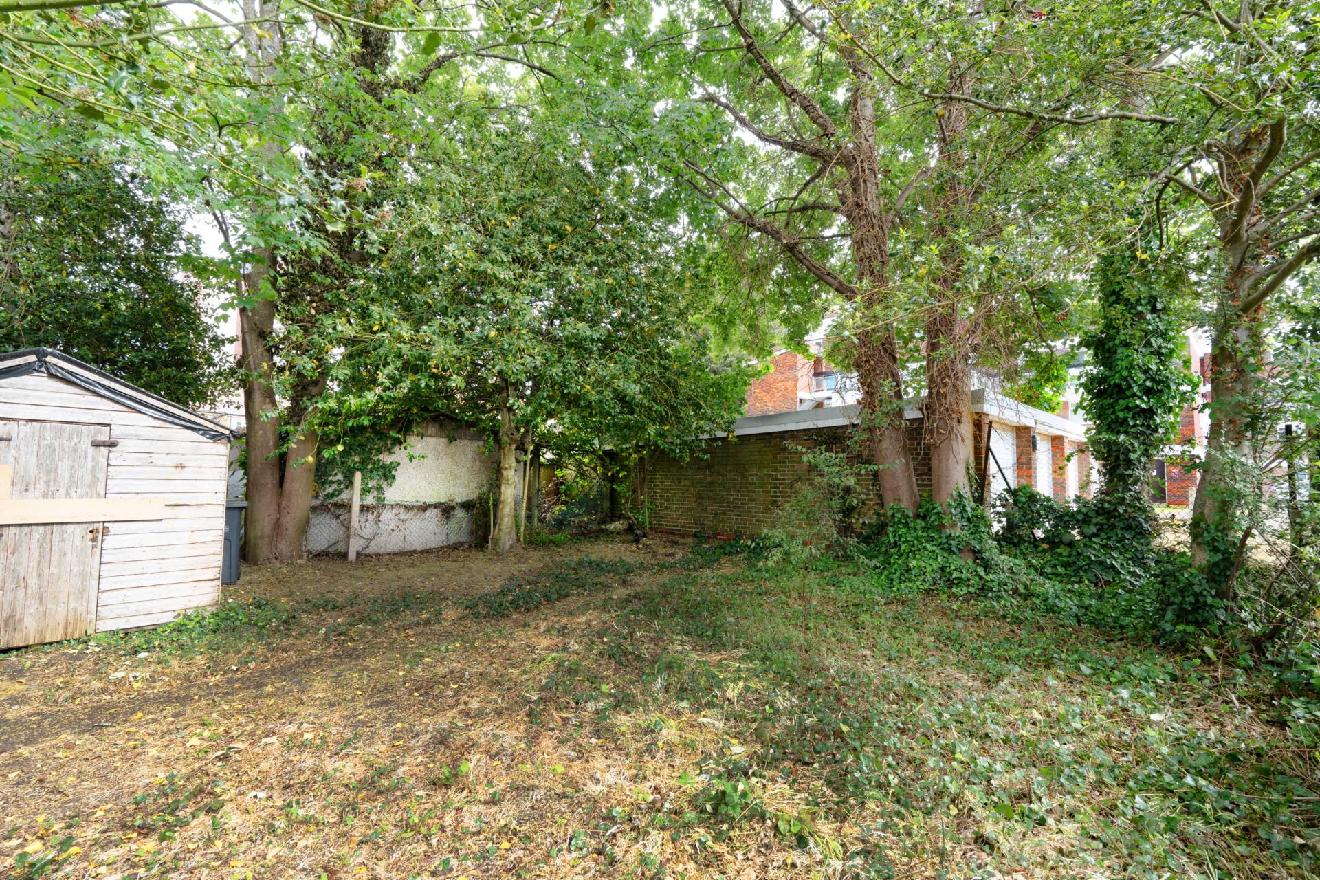 Sussex Close, New Malden, Image 9