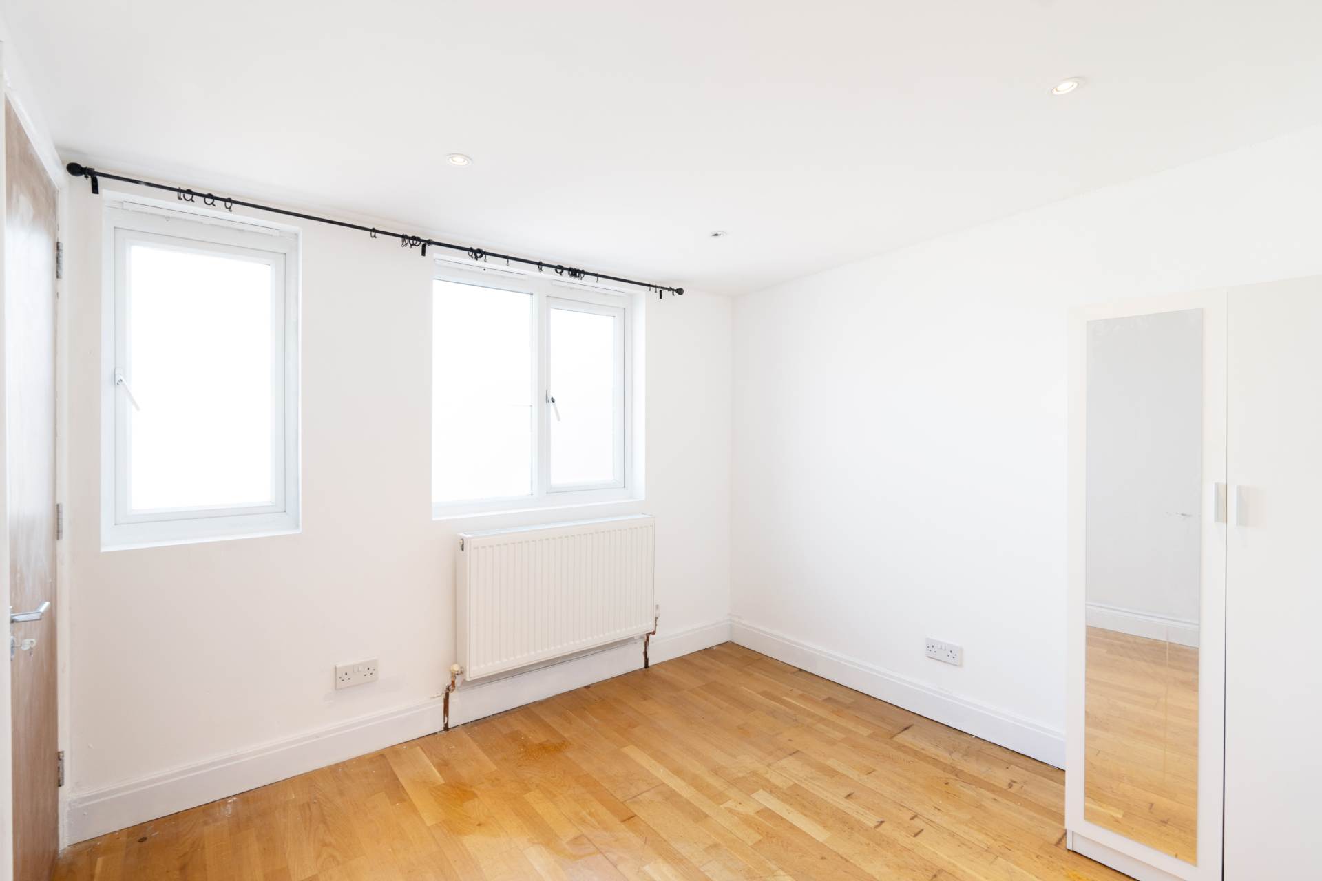Epsom Road, Sutton, Image 14