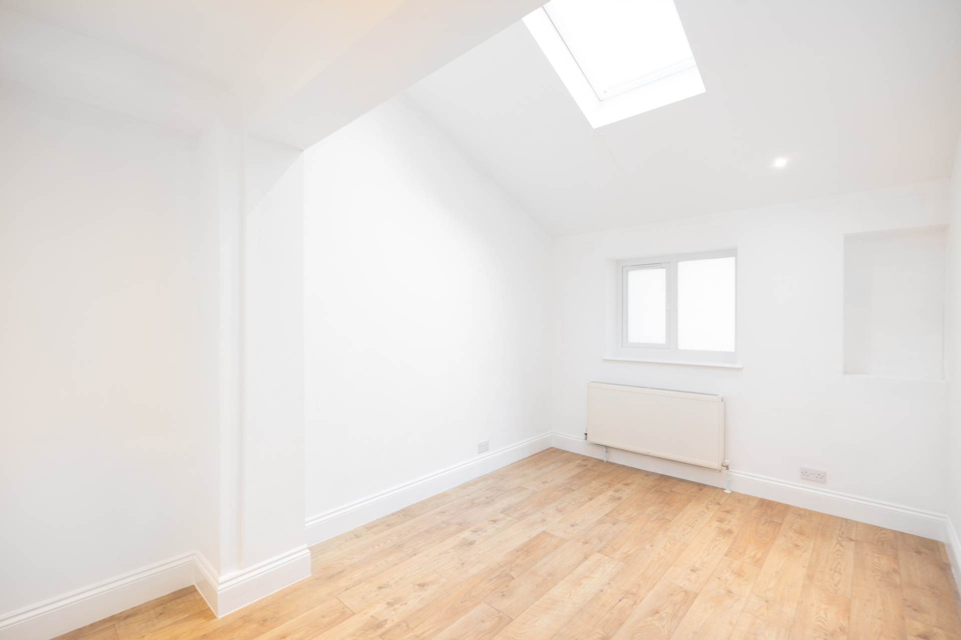 Epsom Road, Sutton, Image 7