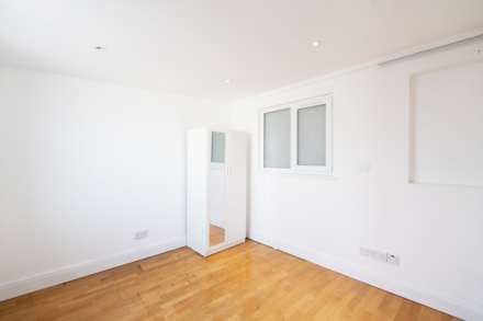 Epsom Road, Sutton, Image 12