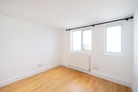 Epsom Road, Sutton, Image 13