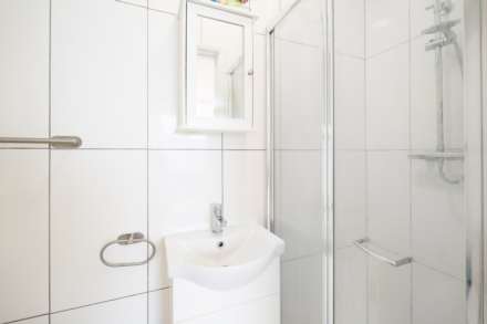 Epsom Road, Sutton, Image 17