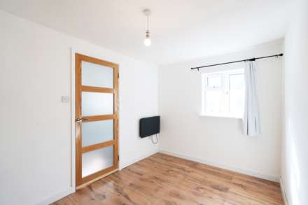 Epsom Road, Sutton, Image 21