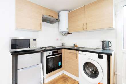 Epsom Road, Sutton, Image 9