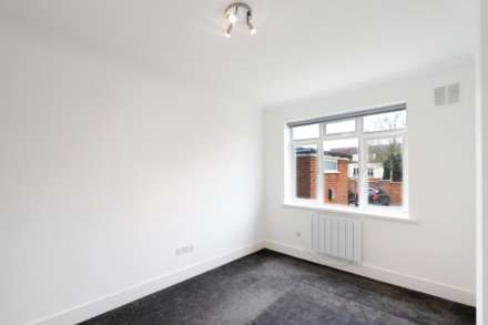 St Philips Avenue, Worcester Park, Image 7