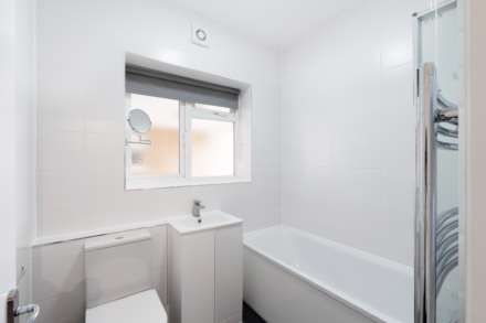 St Philips Avenue, Worcester Park, Image 8