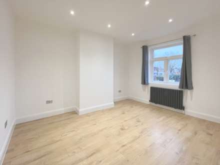 Beverley Road, New Malden, Image 9