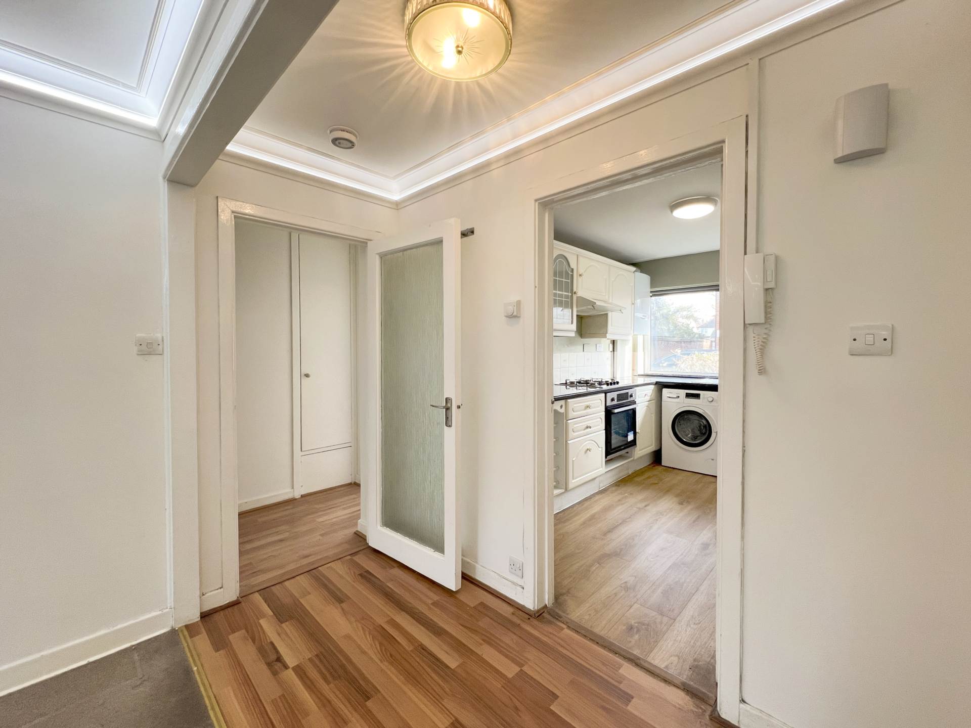 Kingston Road, New Malden, Image 13