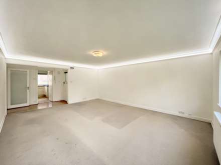 Kingston Road, New Malden, Image 3