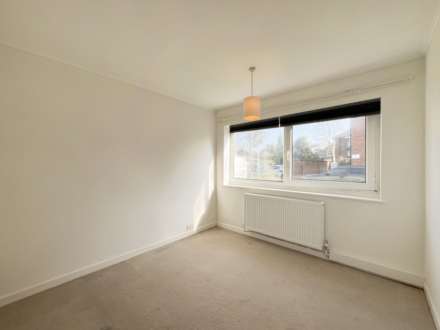 Kingston Road, New Malden, Image 9