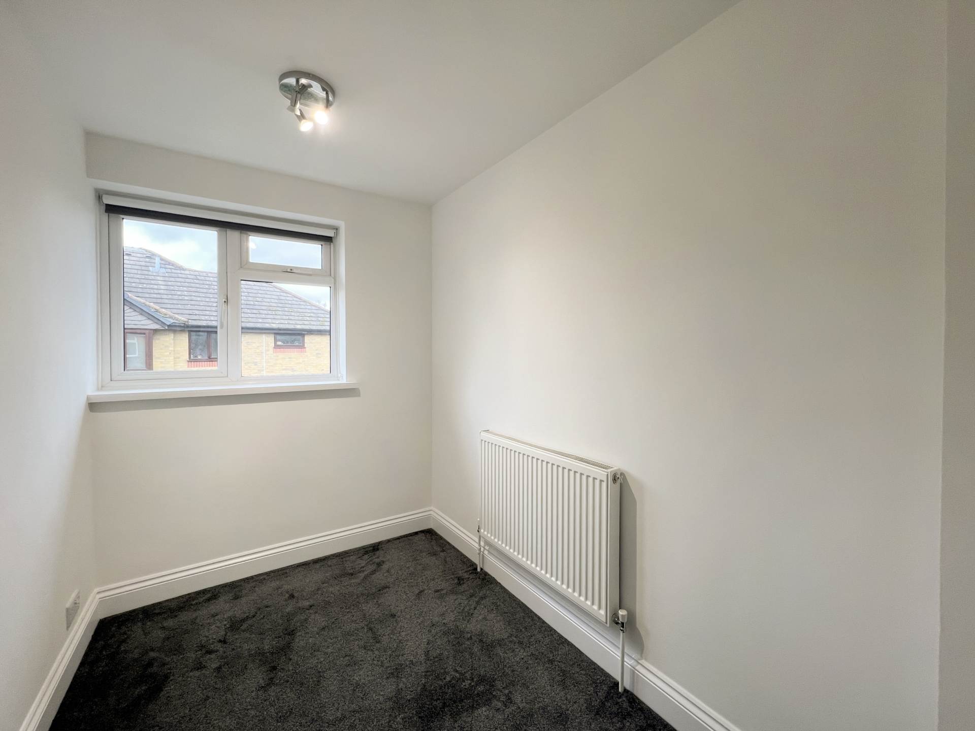 The Avenue, Worcester Park, Image 16