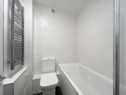 The Avenue, Worcester Park, Image 13