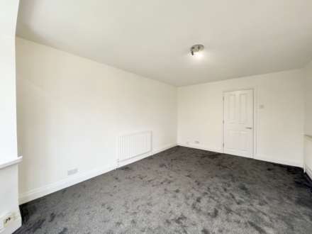 The Avenue, Worcester Park, Image 3