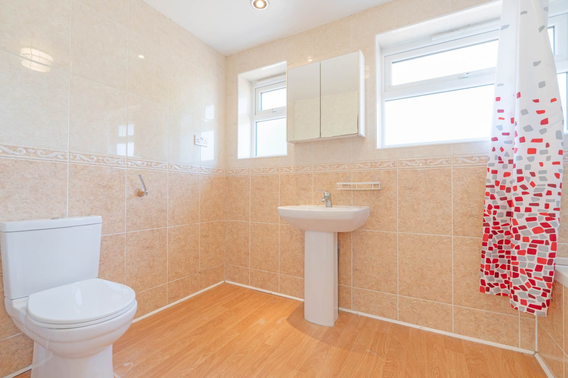 Downfield, Worcester Park, Image 15