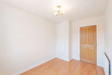 Downfield, Worcester Park, Image 13