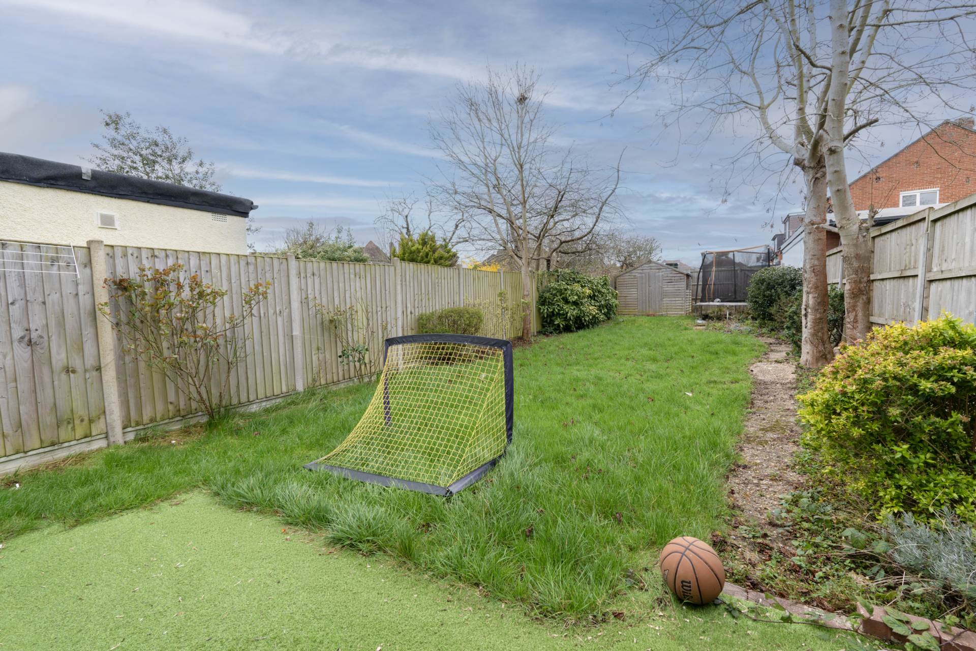 Chatsworth Gradens, New Malden, Image 15