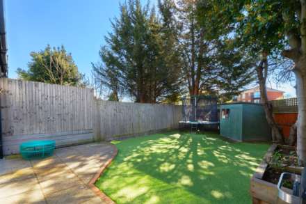 Southway, London, Image 16