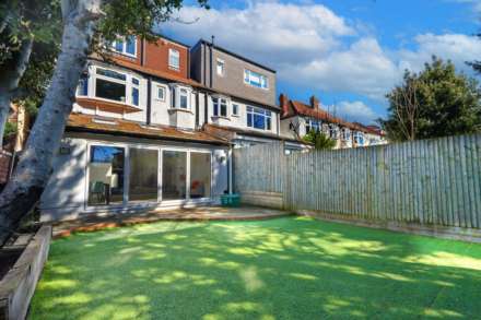 Southway, London, Image 17