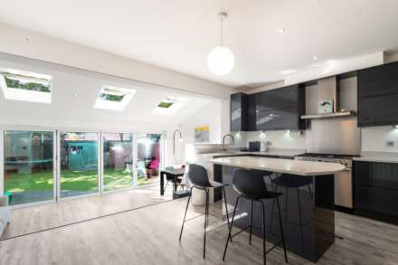 Southway, London, Image 5