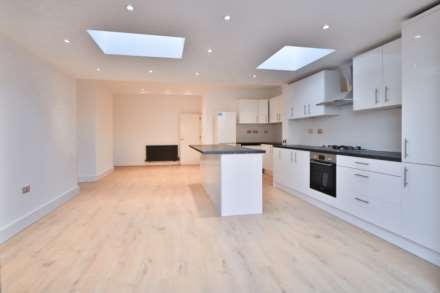 Burlington Road, Image 2