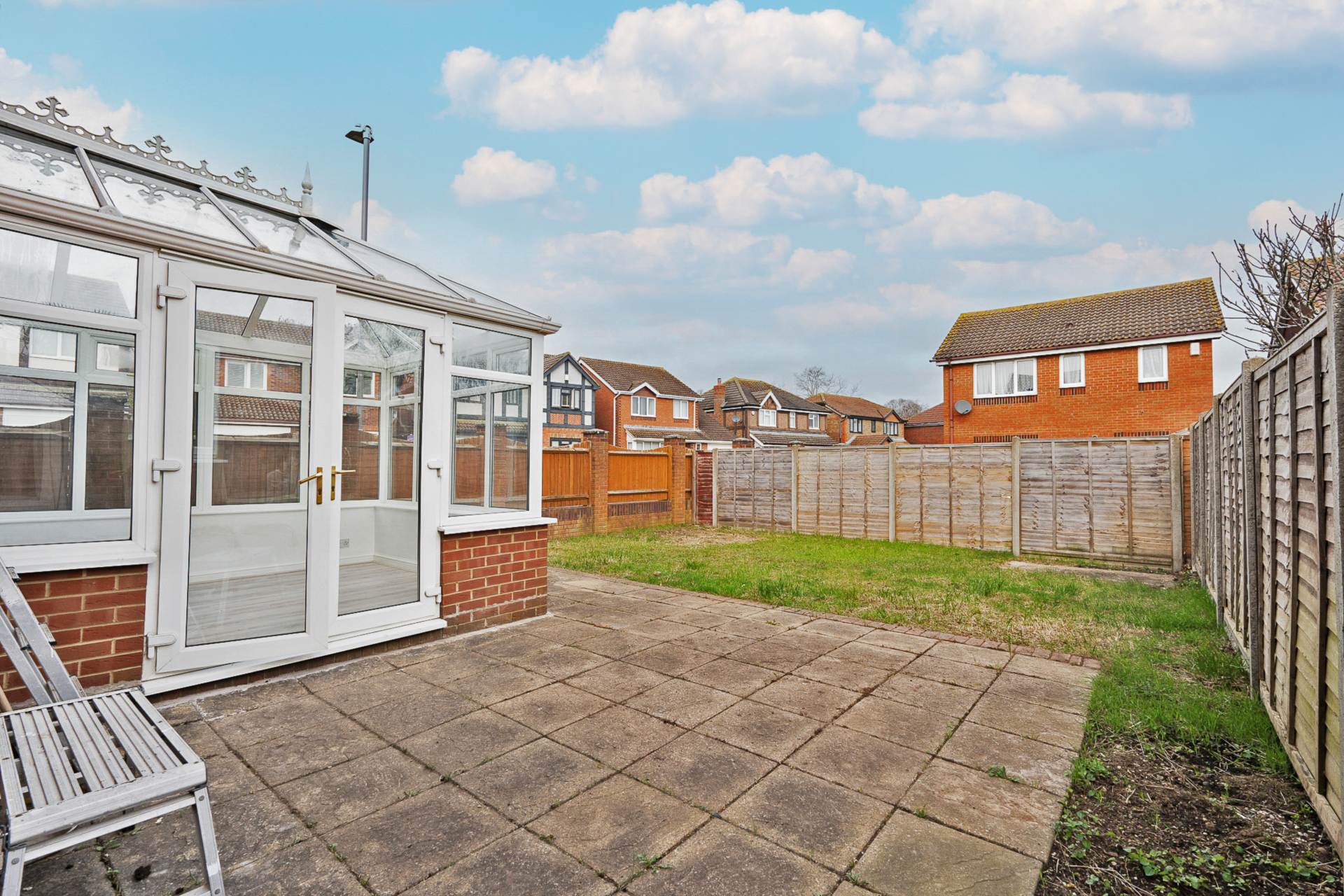 Arnord Drive, Chessington, Image 15