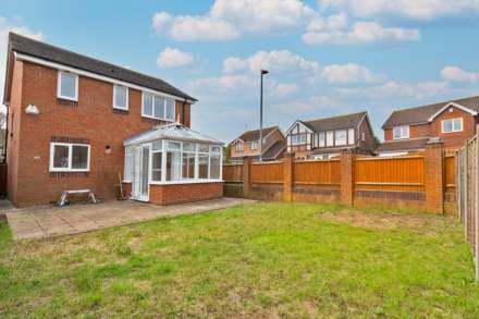 Arnord Drive, Chessington, Image 14