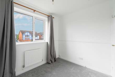 Arnord Drive, Chessington, Image 4