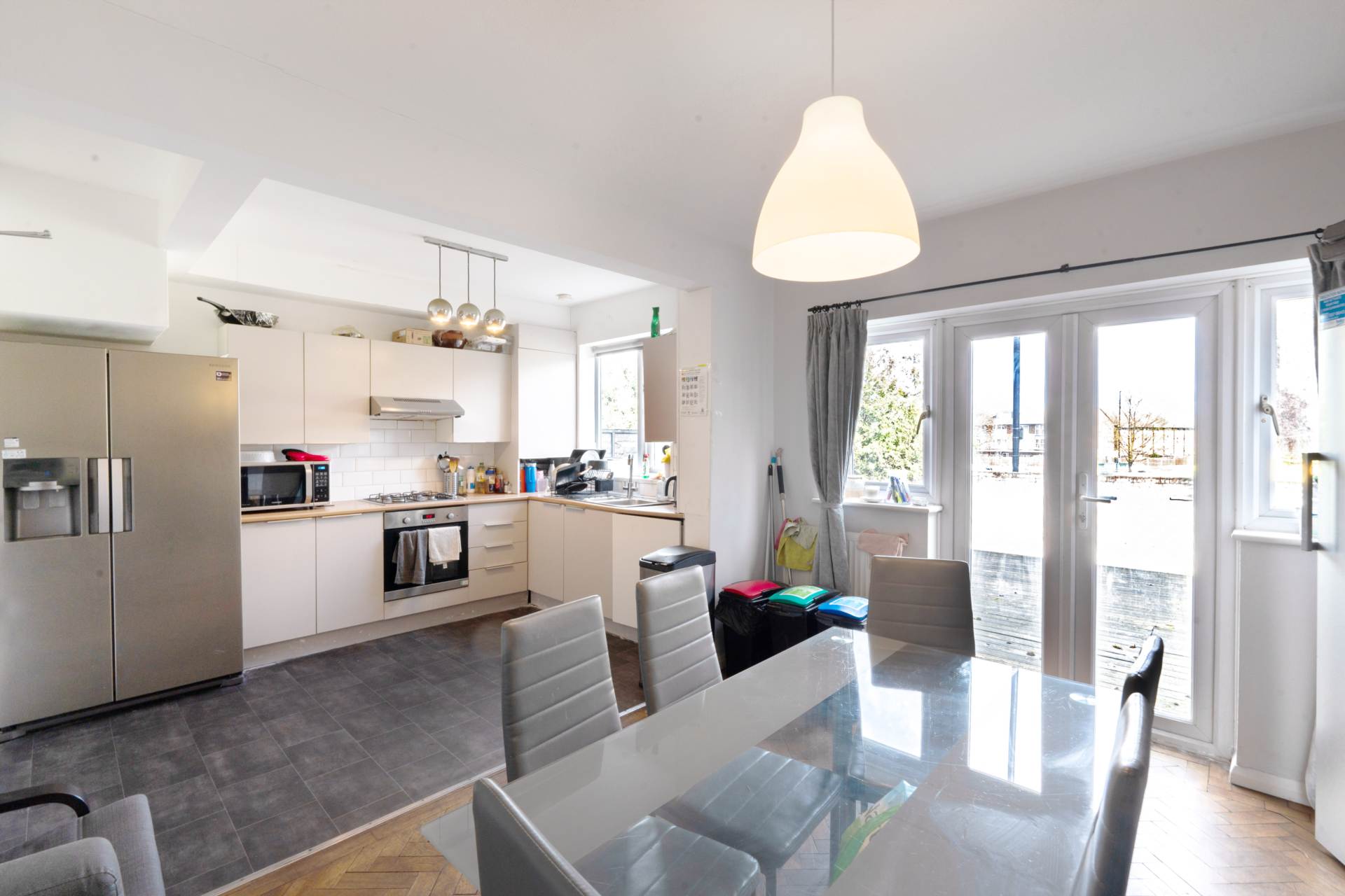 Somerset Close, New Malden, Image 3