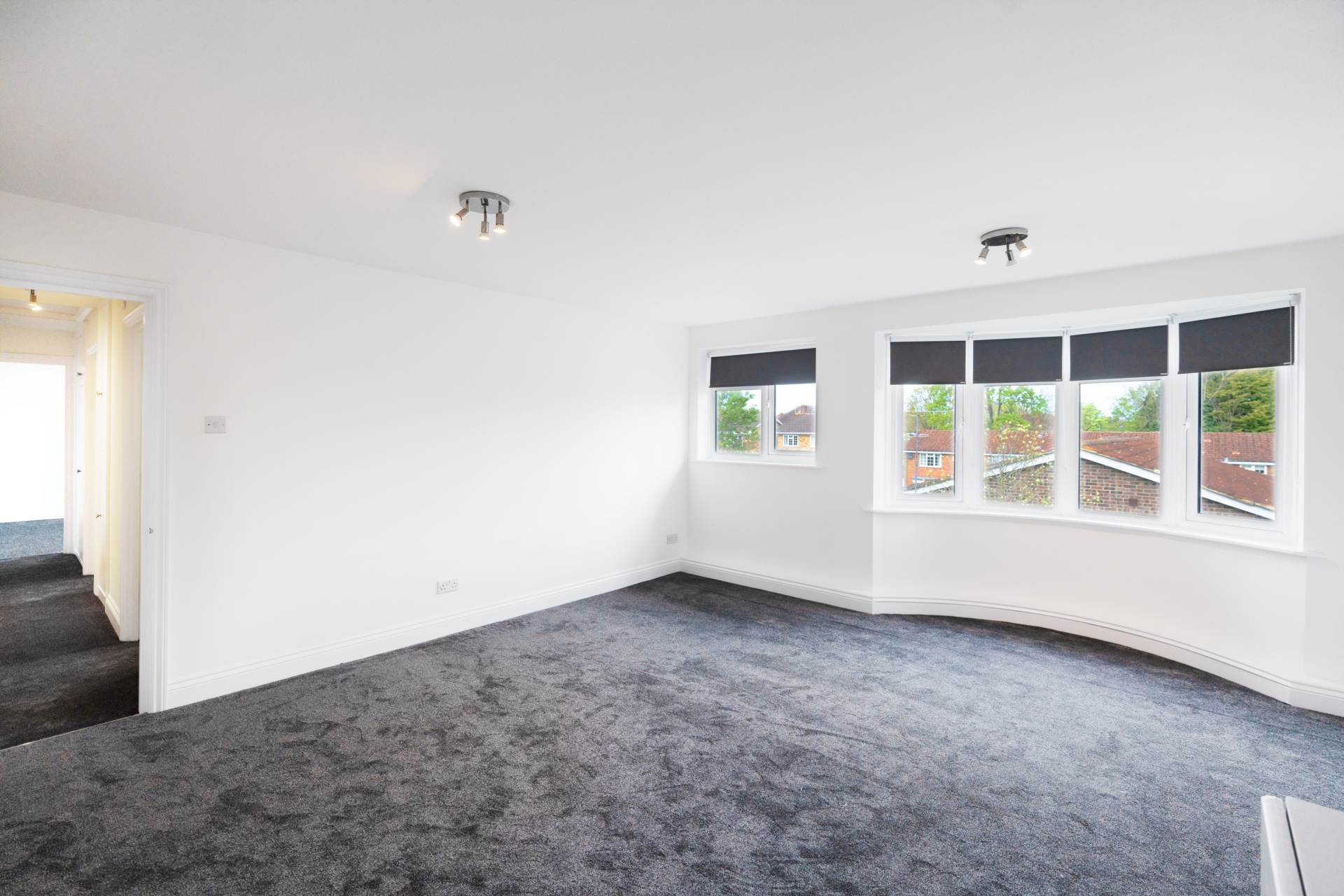 The Avenue, Worcester Park, Image 2