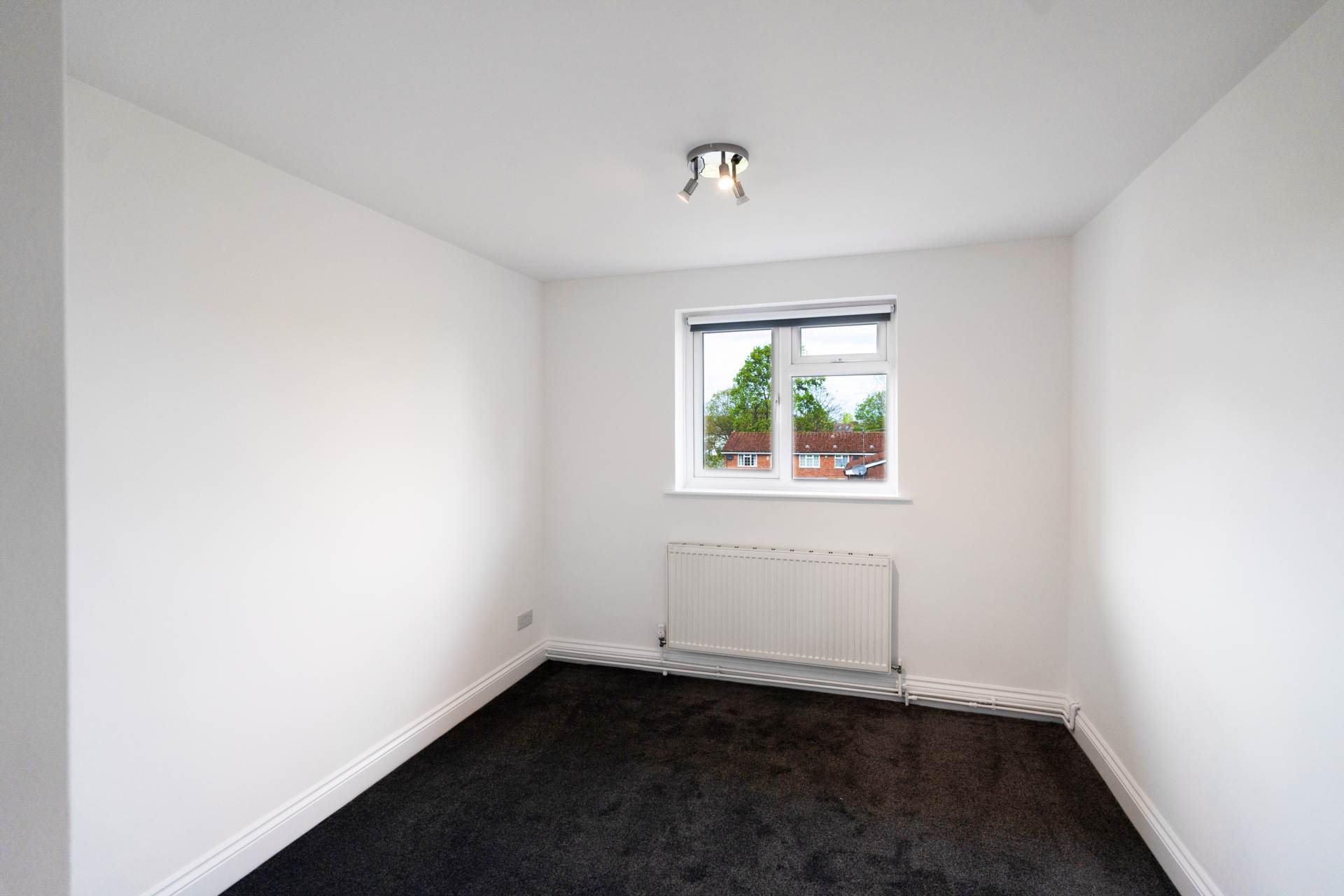 The Avenue, Worcester Park, Image 5