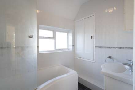 The Green, New Malden, Image 10