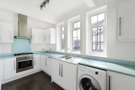 357a West Barnes Lane, New Malden, Image 6