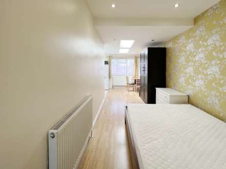 Malden Way, New Malden, Image 12