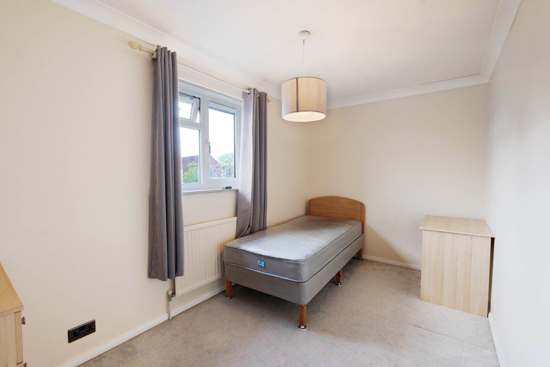 Virginia Close, New Malden, Image 8