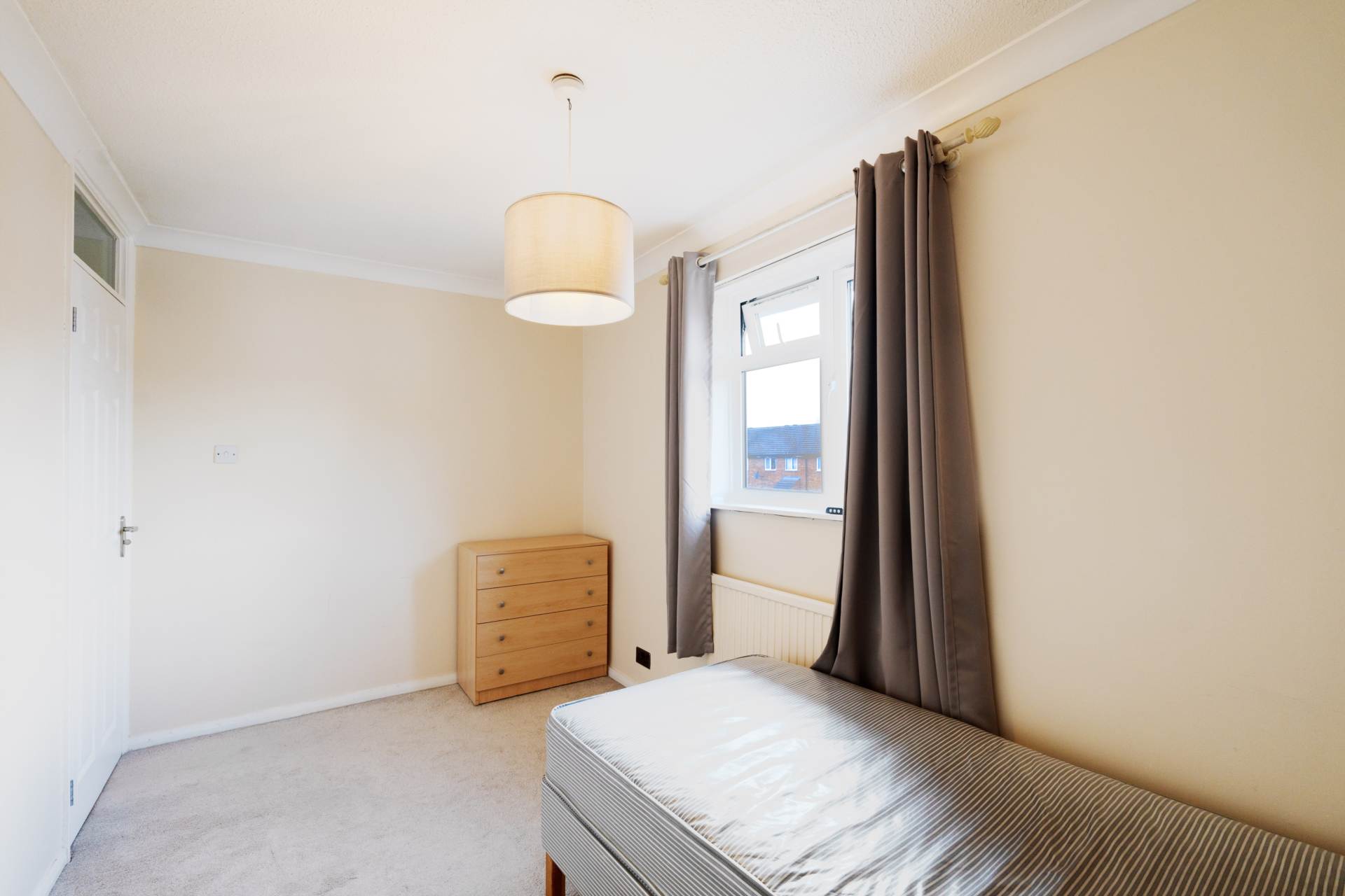 Virginia Close, New Malden, Image 9