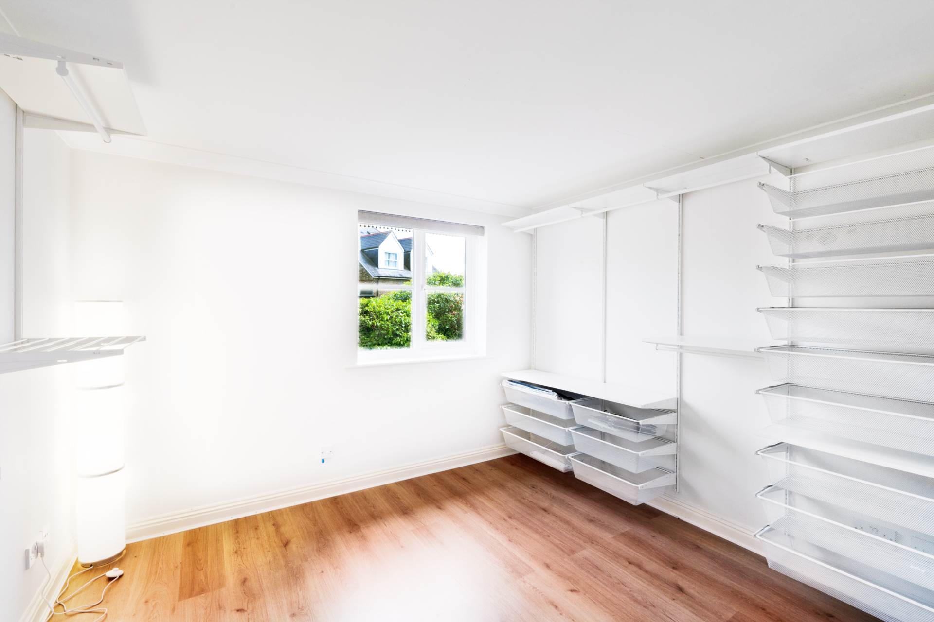 Fulmar Close, Surbiton, Image 7