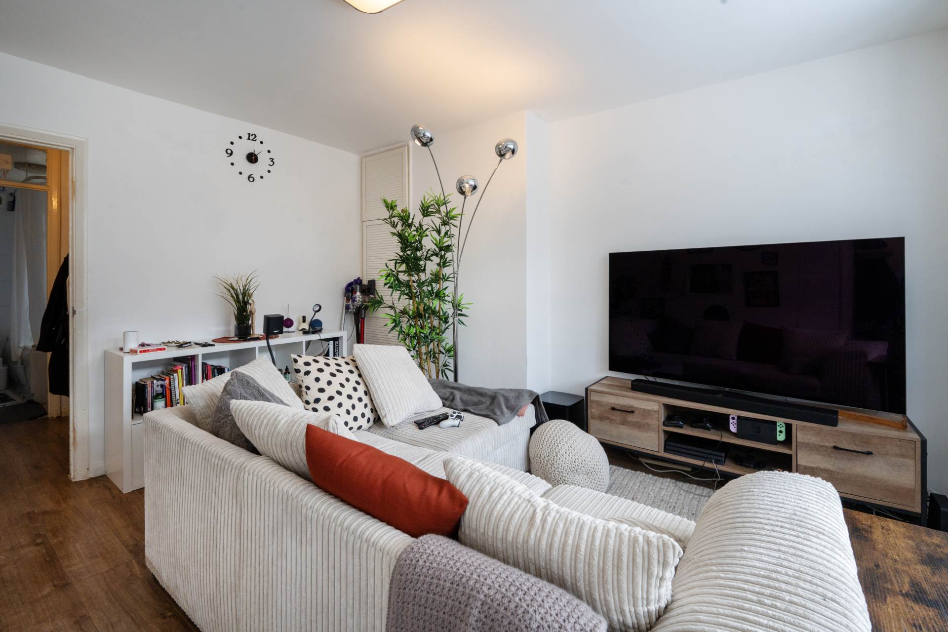 Errol Gardens, New Malden, Image 8