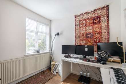 Errol Gardens, New Malden, Image 10