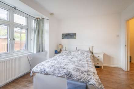 Errol Gardens, New Malden, Image 3